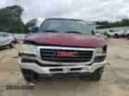 2005 GMC Sierra 1500 SLE z VIN 1GTEK19Z55Z103134, wystawiony jako Copart lot #68221445 z przebiegiem 197 003 mil mil oraz Szkoda całkowita • Salvage title. Historia ofert i sprzedaży dostępna na DreamBid. Obrazek 5.