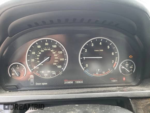 2013 BMW 7 Series 740Li with VIN WBAYE4C5XDD136778, listed as a Copart auction lot 66867895 with 215,858 mi miles and Salvage title. Bid and sale history available at DreamBid. Image 9.