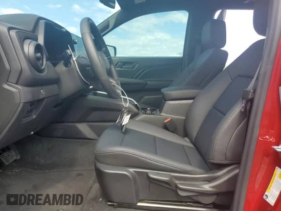 2024 Chevrolet Colorado 4WD Trail Boss with VIN 1GCPTEEK4R1135373, listed as a Copart auction lot 66473574 with 6,729 mi miles and Salvage title. Bid and sale history available at DreamBid. Image 7.