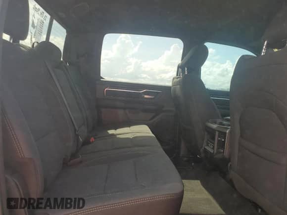 2024 Ram 1500 Big Horn с VIN 1C6SRFFT8RN202532, выставлен на аукционе Copart как лот 68424525 с пробегом 10 093 миль миль и Списание • Salvage title. История ставок и продаж доступна на DreamBid. Изображение 10.