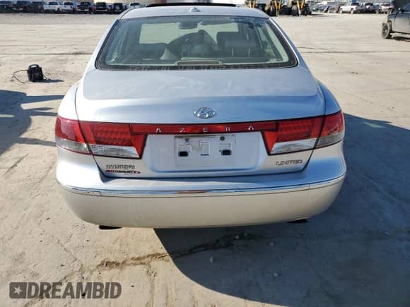 2008 Hyundai Azera Limited с VIN KMHFC46F38A309452, выставлен на аукционе Copart как лот 41519175 с пробегом 140 074 миль миль и Списание • Salvage title. История ставок и продаж доступна на DreamBid. Изображение 6.