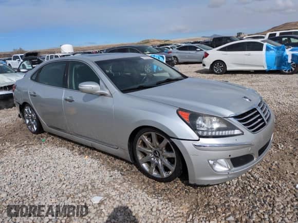 2013 Hyundai Equus Signature с VIN KMHGH4JH5DU058831, выставлен на аукционе Copart как лот 51623045 с пробегом 164 524 миль миль и Списание • Salvage title. История ставок и продаж доступна на DreamBid. Изображение 4.