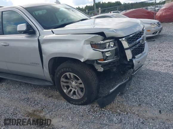 2020 Chevrolet Tahoe LT with VIN 1GNSCBKCXLR254180, listed as a IAAI auction lot 43290464 with 109,701 mi miles and . Bid and sale history available at DreamBid. Image 6.