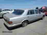 1983 Mercedes-Benz 380 z VIN WDBCA33A4DB042003, wystawiony jako Copart lot #62316525 z przebiegiem 161 377 mil mil oraz Nie do naprawy • Non repairable. Historia ofert i sprzedaży dostępna na DreamBid. Obrazek 3.