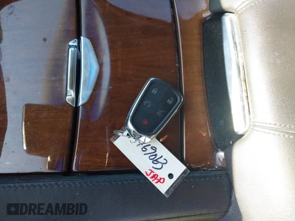 2016 Cadillac Escalade Luxury Collection with VIN 1GYS4BKJ6GR201674, listed as a IAAI auction lot 43002140 with 221,001 mi miles and . Bid and sale history available at DreamBid. Image 11.