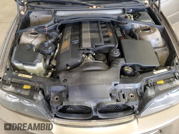 2006 BMW 3 Series 325Ci with VIN WBABW33456PX84390, listed as a Copart auction lot 80536395 with 179,140 mi miles and Salvage title. Bid and sale history available at DreamBid. Image 11.