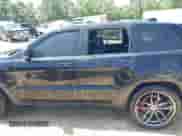 2014 Jeep Grand Cherokee SRT-8 z VIN 1C4RJFDJ7EC527372, wystawiony jako IAAI lot #41889040 z przebiegiem 120 015 mil mil oraz . Historia ofert i sprzedaży dostępna na DreamBid. Obrazek 14.