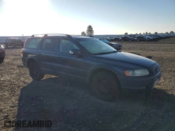 2007 Volvo XC70 z VIN YV4SZ592171281713, wystawiony jako Copart lot #82537295 z przebiegiem 204 330 mil mil oraz Szkoda całkowita • Salvage title. Historia ofert i sprzedaży dostępna na DreamBid. Obrazek 4.