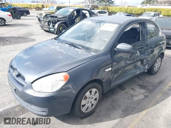 2010 Hyundai Accent GS z VIN KMHCM3AC3AU180348, wystawiony jako IAAI lot #41735911 z przebiegiem 151 946 mil mil oraz . Historia ofert i sprzedaży dostępna na DreamBid. Obrazek 17.