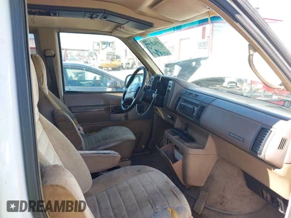 1995 Chevrolet Astro с VIN 1GNDM19WXSB241324, выставлен на аукционе IAAI как лот 42843277 с пробегом 163 178 миль миль и . История ставок и продаж доступна на DreamBid. Изображение 5.