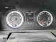 2018 Ram 1500 Tradesman z VIN 1C6RR7KM0JS262538, wystawiony jako Copart lot #76011654 z przebiegiem 172 315 mil mil oraz Czysty tytuł • Clean title. Historia ofert i sprzedaży dostępna na DreamBid. Obrazek 9.