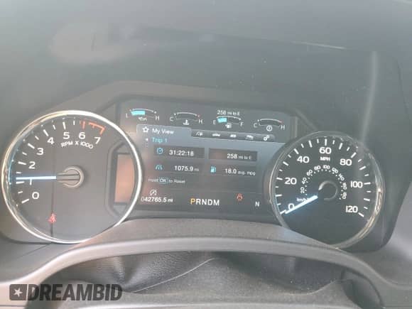 2019 Ford F-150 Lariat with VIN 1FTFW1E45KFA43761, listed as a Copart auction lot 81121595 with 42,765 mi miles and Salvage title. Bid and sale history available at DreamBid. Image 9.