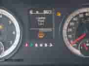 2018 Ram 1500 Express z VIN 1C6RR7KT4JS147562, wystawiony jako IAAI lot #42129188 z przebiegiem 125 332 mil mil oraz . Historia ofert i sprzedaży dostępna na DreamBid. Obrazek 15.