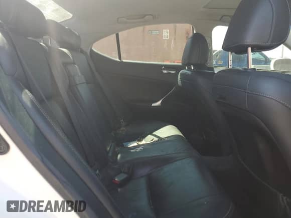 2011 Lexus IS 250 с VIN JTHBF5C21B5136028, выставлен на аукционе Copart как лот 70739995 с пробегом 215 804 миль миль и Списание • Salvage title. История ставок и продаж доступна на DreamBid. Изображение 10.