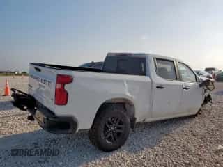 2021 Chevrolet Silverado 1500 LT Trail Boss z VIN 1GCPYFED4MZ136882, wystawiony jako Copart lot #56029325 z przebiegiem 60 701 mil mil oraz Szkoda całkowita • Salvage title. Historia ofert i sprzedaży dostępna na DreamBid. Obrazek 3.