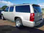 2009 Chevrolet Suburban 2LT с VIN 1GNFC26049R172598, выставлен на аукционе IAAI как лот 43166943 с пробегом 215 964 миль миль и . История ставок и продаж доступна на DreamBid. Изображение 3.