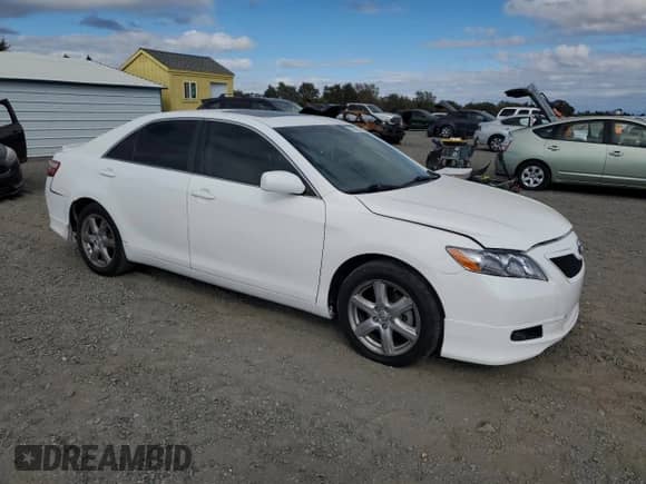 2007 Toyota Camry LE с VIN 4T1BK46K97U504712, выставлен на аукционе Copart как лот 81936135 с пробегом 98 601 миль миль и Списание • Salvage title. История ставок и продаж доступна на DreamBid. Изображение 4.