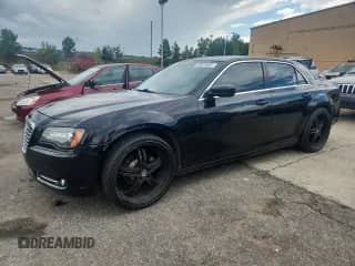 2012 Chrysler 300 S with VIN 2C3CCABG4CH206317, listed as a Copart auction lot 84461695 with 159,495 mi miles and Clean title. Bid and sale history available at DreamBid. Image 1.