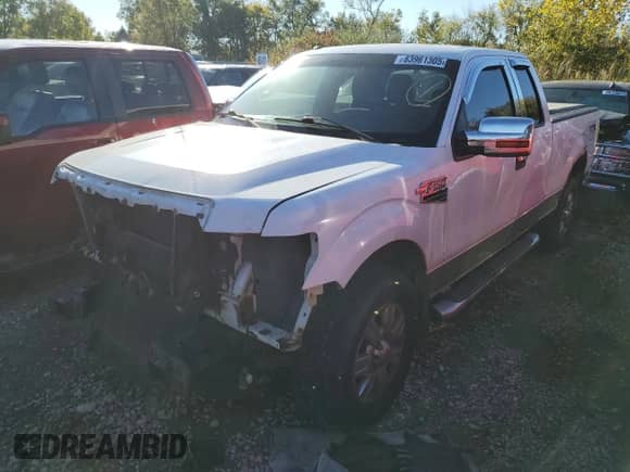 2012 Ford F-150 XL z VIN 1FTFX1EF6CFC04649, wystawiony jako Copart lot #83961305 z przebiegiem 250 597 mil mil oraz Czysty tytuł • Clean title. Historia ofert i sprzedaży dostępna na DreamBid. Obrazek 1.