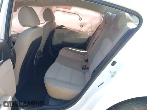 2019 Hyundai Elantra SE с VIN 5NPD74LFXKH492434, выставлен на аукционе IAAI как лот 42752046 с пробегом 54 357 миль миль и . История ставок и продаж доступна на DreamBid. Изображение 8.