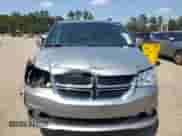 2018 Dodge Grand Caravan SXT with VIN 2C4RDGCG2JR326743, listed as a Copart auction lot 80452695 with 138,182 mi miles and Salvage title. Bid and sale history available at DreamBid. Image 5.