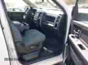 2018 Ram 1500 Express с VIN 1C6RR7FT8JS282019, выставлен на аукционе IAAI как лот 42066344 с пробегом 137 257 миль миль и . История ставок и продаж доступна на DreamBid. Изображение 5.