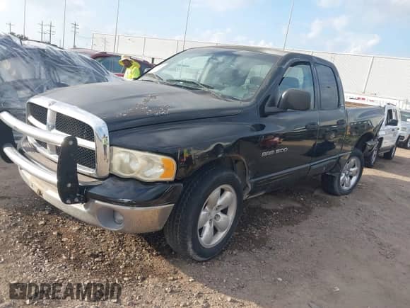 2002 Dodge 1500 with VIN 3D7HA18Z82G204347, listed as a IAAI auction lot 41523867 with 211,744 mi miles and . Bid and sale history available at DreamBid. Image 2.