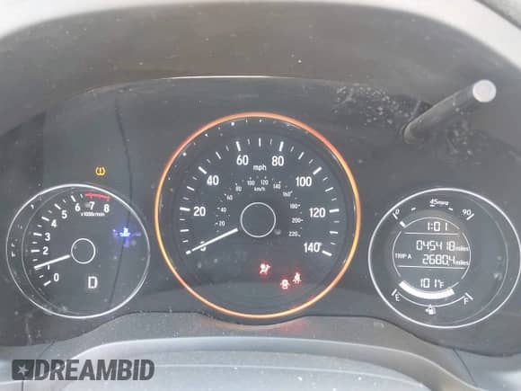 2020 Honda HR-V LX z VIN 3CZRU6H37LM738385, wystawiony jako IAAI lot #42581691 z przebiegiem 45 418 mil mil oraz . Historia ofert i sprzedaży dostępna na DreamBid. Obrazek 7.