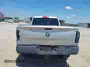 2012 Ram 1500 Tradesman z VIN 1C6RD6FP2CS168791, wystawiony jako IAAI lot #41644108 z przebiegiem 211 029 mil mil oraz . Historia ofert i sprzedaży dostępna na DreamBid. Obrazek 16.