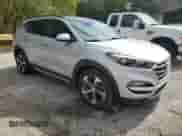 2017 Hyundai Tucson Sport с VIN KM8J3CA23HU361395, выставлен на аукционе Copart как лот 82218215 с пробегом 99 280 миль миль и Чистый • Clean title. История ставок и продаж доступна на DreamBid. Изображение 4.