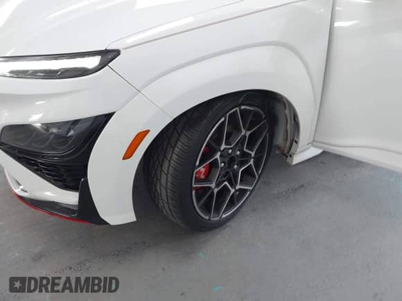 2023 Hyundai Kona с VIN KM8KH3AC4PU009066, выставлен на аукционе IAAI как лот 42851191 с пробегом 17 435 миль миль и . История ставок и продаж доступна на DreamBid. Изображение 6.