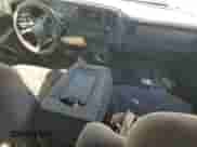 2000 GMC Sierra 1500 SLE с VIN 2GTEK19T9Y1110192, выставлен на аукционе Copart как лот 68047075 с пробегом 250 225 миль миль и Списание • Salvage title. История ставок и продаж доступна на DreamBid. Изображение 8.