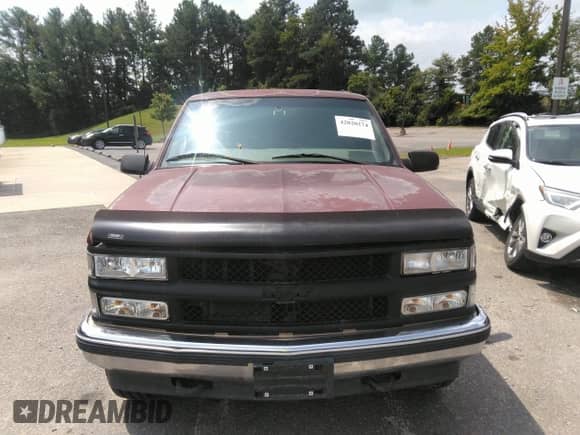 1999 Chevrolet Suburban с VIN 1GNFK16R2XJ542907, выставлен на аукционе IAAI как лот 42820274 с пробегом 180 049 миль миль и . История ставок и продаж доступна на DreamBid. Изображение 12.