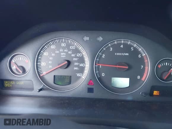 2006 Volvo S60 2.5L Turbo с VIN YV1RH592X62517864, выставлен на аукционе IAAI как лот 42586815 с пробегом 263 432 миль миль и . История ставок и продаж доступна на DreamBid. Изображение 7.