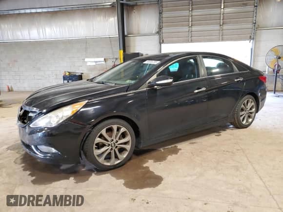 2013 Hyundai Sonata SE с VIN 5NPEC4AB5DH690793, выставлен на аукционе Copart как лот 84656755 с пробегом 182 641 миль миль и Списание • Salvage title. История ставок и продаж доступна на DreamBid. Изображение 1.