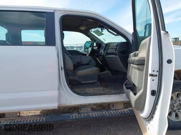 2021 Ford F-250 XL с VIN 1FT7W2B63MED94323, выставлен на аукционе IAAI как лот 43466973 с пробегом 108 532 миль миль и . История ставок и продаж доступна на DreamBid. Изображение 5.