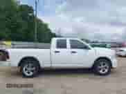 2018 Ram 1500 Tradesman с VIN 1C6RR7FT9JS184388, выставлен на аукционе IAAI как лот 42129524 с пробегом 127 750 миль миль и . История ставок и продаж доступна на DreamBid. Изображение 13.