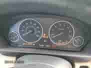 2017 BMW 3 Series 320i xDrive z VIN WBA8E5G36HNU42553, wystawiony jako Copart lot #69814595 z przebiegiem 131 107 mil mil oraz Szkoda całkowita • Salvage title. Historia ofert i sprzedaży dostępna na DreamBid. Obrazek 9.