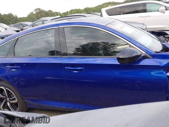 2021 Honda Accord Sport с VIN 1HGCV2F35MA033587, выставлен на аукционе IAAI как лот 42873906 с пробегом 70 091 миль миль и . История ставок и продаж доступна на DreamBid. Изображение 13.