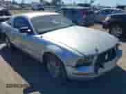 2006 Ford Mustang Standard with VIN 1ZVFT80N765121287, listed as a IAAI auction lot 43442943 with 161,926 mi miles and . Bid and sale history available at DreamBid. Image 1.