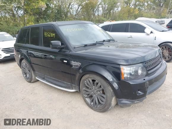 2013 Land Rover Range Rover Sport HSE z VIN SALSF2D48DA807228, wystawiony jako IAAI lot #43512809 z przebiegiem 80 462 mil mil oraz . Historia ofert i sprzedaży dostępna na DreamBid. Obrazek 1.