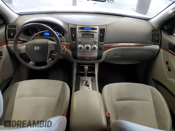2011 Hyundai Veracruz Limited с VIN KM8NUDCC4BU168951, выставлен на аукционе Copart как лот 52460705 с пробегом 154 435 миль миль и Списание • Salvage title. История ставок и продаж доступна на DreamBid. Изображение 8.