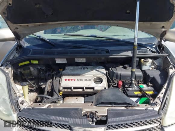 2004 Toyota Sienna XLE z VIN 5TDZA22C34S207668, wystawiony jako IAAI lot #43543397 z przebiegiem 213 009 mil mil oraz . Historia ofert i sprzedaży dostępna na DreamBid. Obrazek 10.