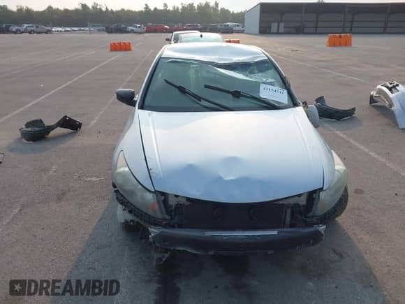 2009 Honda Accord LX с VIN 1HGCP26399A003946, выставлен на аукционе IAAI как лот 43154541 с пробегом Не указан миль и . История ставок и продаж доступна на DreamBid. Изображение 12.