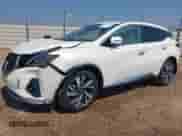 2024 Nissan Murano SL z VIN 5N1AZ2CJ0RC125114, wystawiony jako IAAI lot #43236257 z przebiegiem 19 570 mil mil oraz . Historia ofert i sprzedaży dostępna na DreamBid. Obrazek 2.