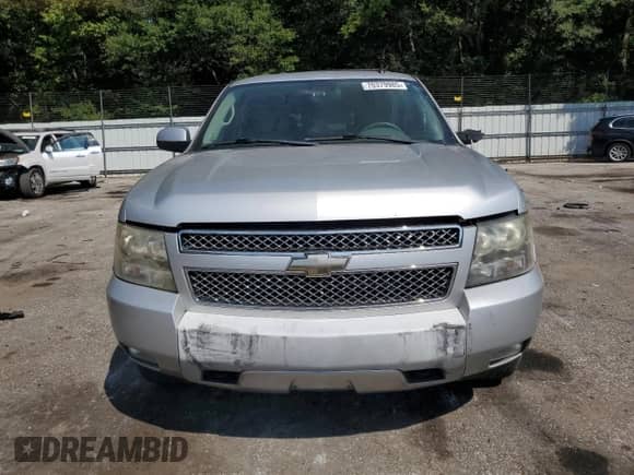 2010 Chevrolet Tahoe LT z VIN 1GNUKBE00AR274643, wystawiony jako Copart lot #70379985 z przebiegiem 208 050 mil mil oraz Szkoda całkowita • Salvage title. Historia ofert i sprzedaży dostępna na DreamBid. Obrazek 5.