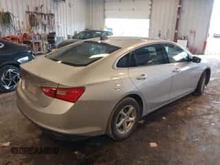 2016 Chevrolet Malibu LS с VIN 1G1ZB5ST4GF177981, выставлен на аукционе IAAI как лот 43526032 с пробегом 189 876 миль миль и . История ставок и продаж доступна на DreamBid. Изображение 4.