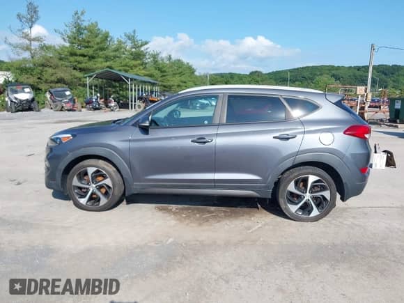 2016 Hyundai Tucson Limited with VIN KM8J3CA28GU023182, listed as a IAAI auction lot 42500064 with 127,938 mi miles and . Bid and sale history available at DreamBid. Image 15.