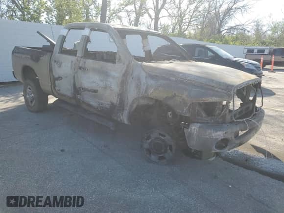 2005 Dodge 2500 SLT with VIN 3D7KS28D05G817497, listed as a Copart auction lot 52815535 with Not provided miles and Non repairable. Bid and sale history available at DreamBid. Image 4.
