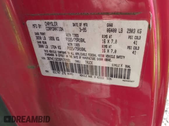 1995 Dodge 1500 with VIN 3B7HC13Z3SM172551, listed as a IAAI auction lot 42255359 with Not provided miles and . Bid and sale history available at DreamBid. Image 9.